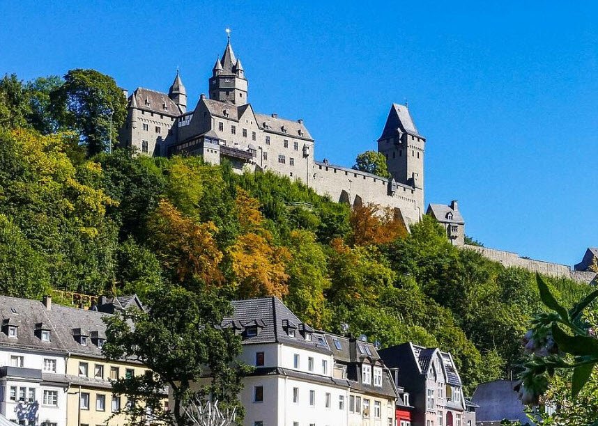Altena Castle, Belgium